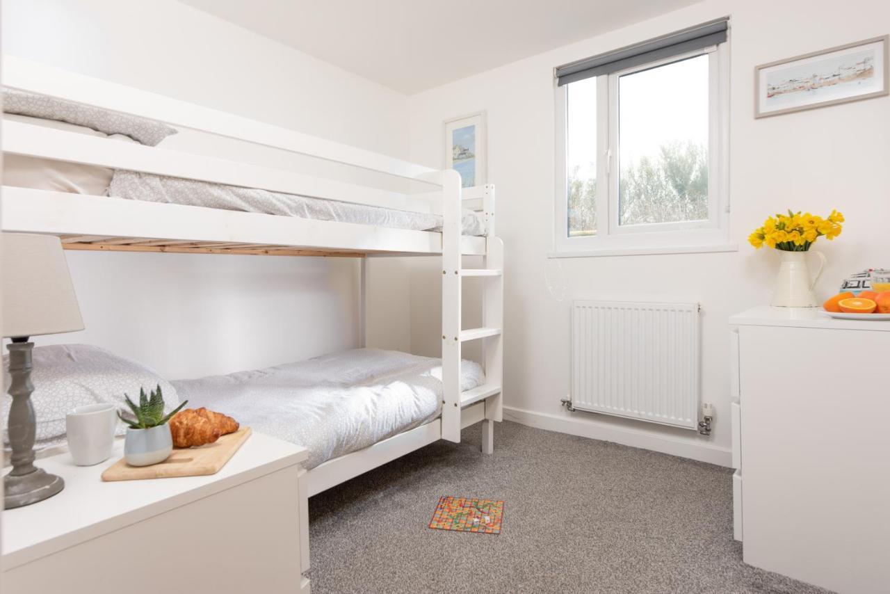 Wheal Rose -Beautifully Fitted Lodge Helston Cornwall Buitenkant foto