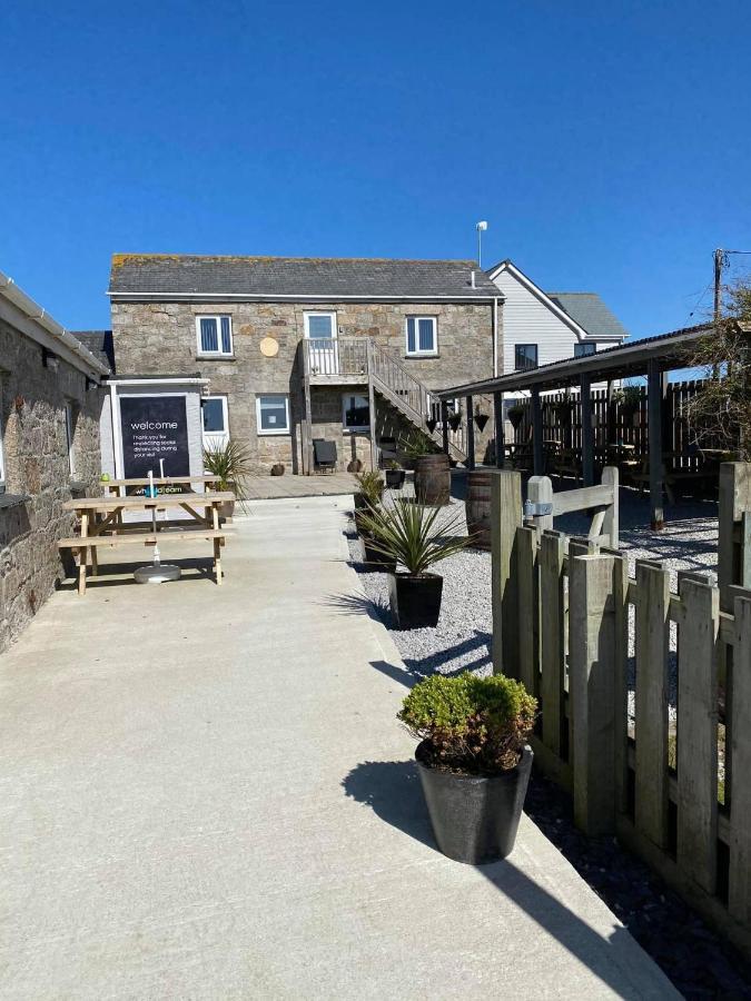 Wheal Rose -Beautifully Fitted Lodge Helston Cornwall Buitenkant foto