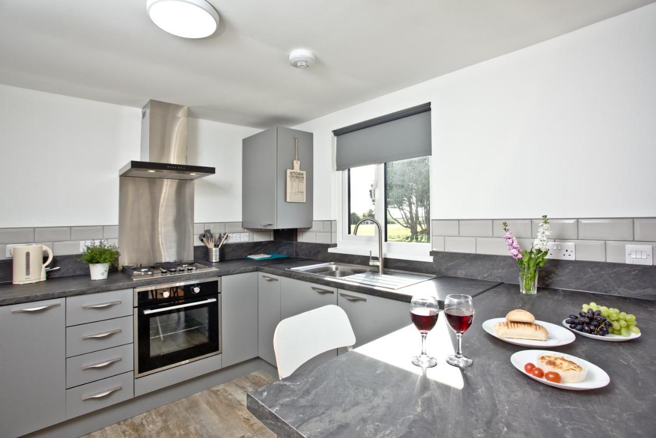 Wheal Rose -Beautifully Fitted Lodge Helston Cornwall Buitenkant foto